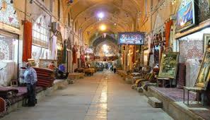 Photo of روزهای پایانی مرمت بازار قدیمی همدان